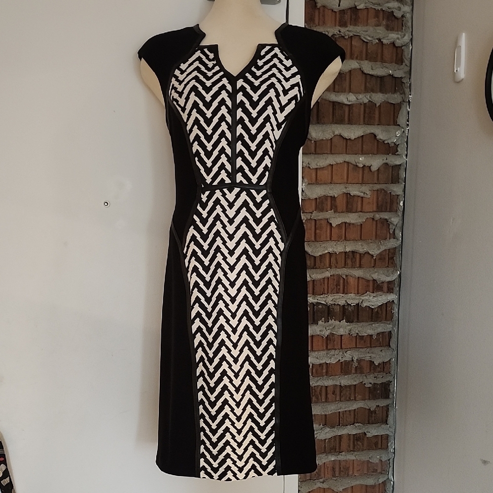 Frank Lyman Design Black White Midi Dress Lined Size 14